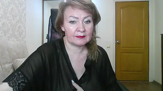 Victoria secrets  online show from 03.03.25