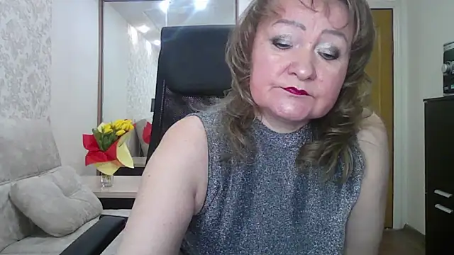 Victoria secrets  online show from 03.20.25