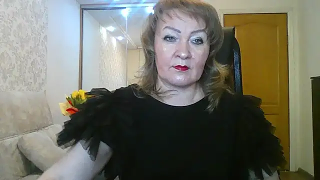 Victoria secrets  online show from 03.22.25