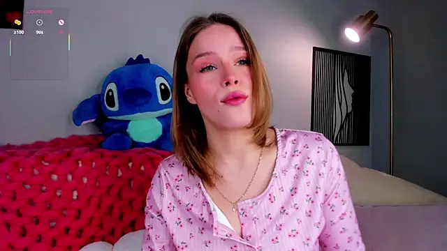 TaiteBayles online show from 10.13.25