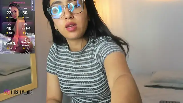 lucelly 15 online show from 10.23.25