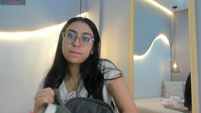 lucelly 15 online show from 12.22.25