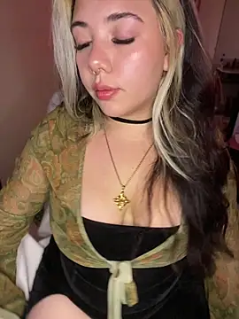  ivyginger online show from 07.22.26