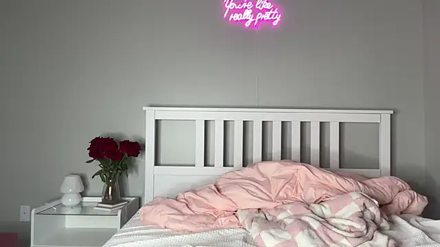 meggsworld online show from 02.26.25