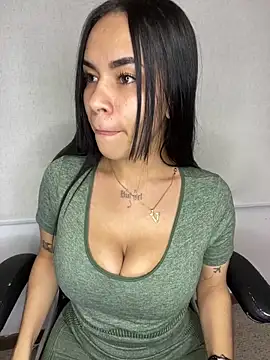 Naatalia online show from 02.19.25