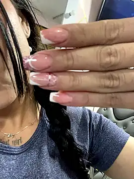 Naatalia online show from 02.19.25