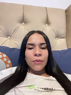 Naatalia online show from 03.04.25