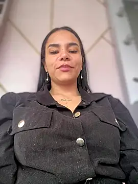 Naatalia online show from 10.07.25