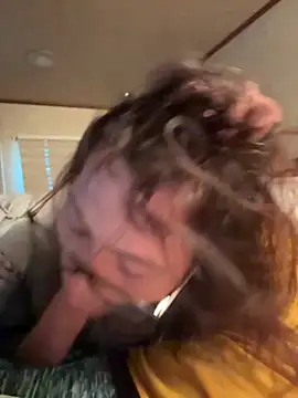 Snapshot of Duhon2317 chatting on 09.27.25 Duhon2317 online show from 09.27.25