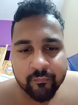 Snapshot of susthovai chatting on 04.28.26 susthovai online show from 04.28.26