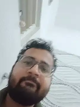 Snapshot of susthovai chatting on 06.22.26 susthovai online show from 06.22.26