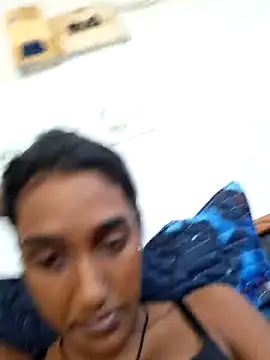 indianpink lips online show from 03.08.25