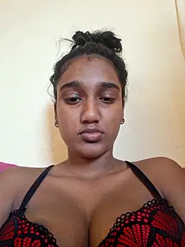 indianpink lips online show from 10.11.25