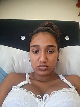 indianpink lips online show from 11.05.25