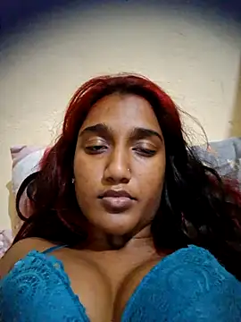 indianpink lips online show from 12.14.25