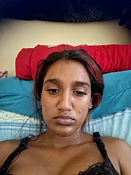 Snapshot of indianpink_lips chatting on 02.05.26 indianpink lips online show from 02.05.26