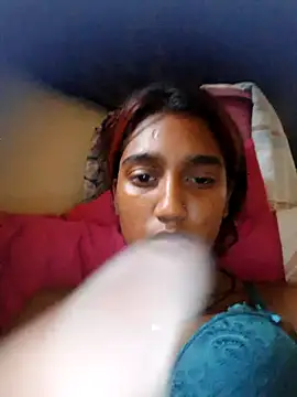 Snapshot of indianpink_lips chatting on 02.15.26 indianpink lips online show from 02.15.26