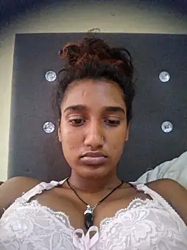 Snapshot of indianpink_lips chatting on 02.21.26 indianpink lips online show from 02.21.26