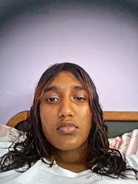 indianpink lips online show from 04.23.26