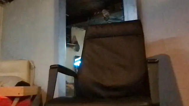 Snapshot of HungNbored1119 chatting on 09.26.25 HungNbored1119 online show from 09.26.25