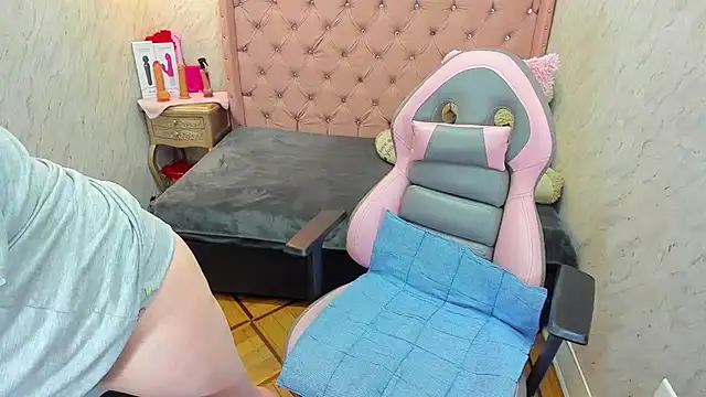 Snapshot of Lianngrace chatting on 05.15.26 Lianngrace online show from 05.15.26