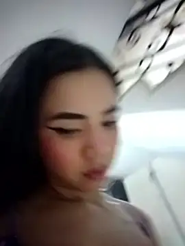 Natty roberts  online show from 03.03.26