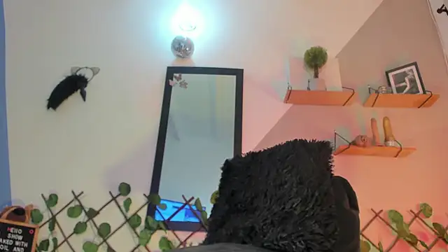 Snapshot of Aria_fitness chatting on 07.19.26 Aria fitness online show from 07.19.26
