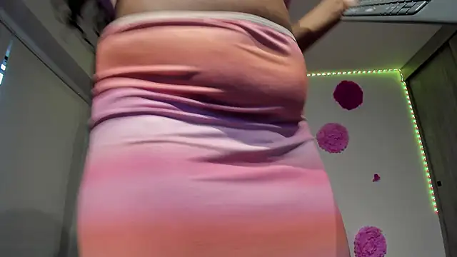 ZahraRose online show from 02.27.25