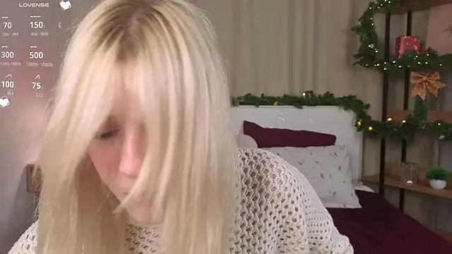 EdlaHewell online show from 12.20.25