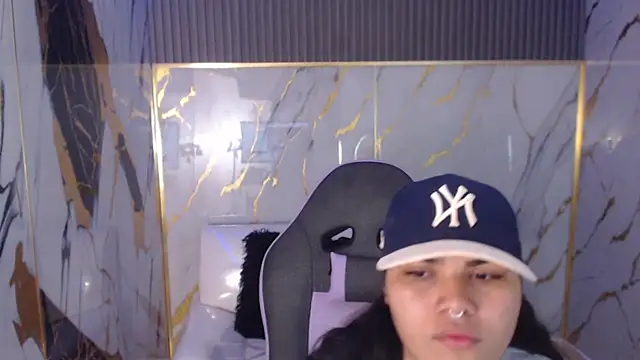 melany rouse18 online show from 11.25.25