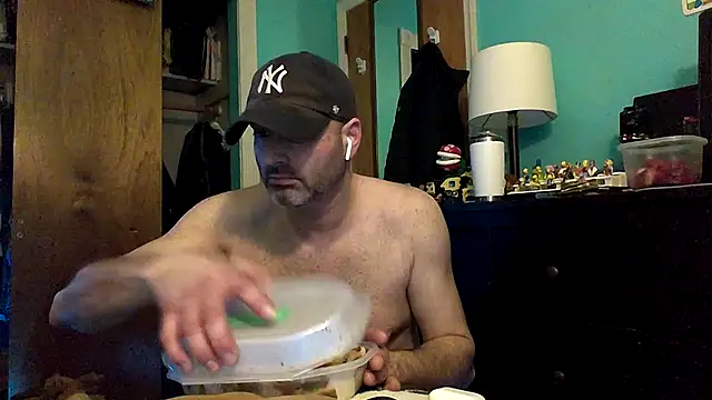 Novabear6996 online show from 02.23.25