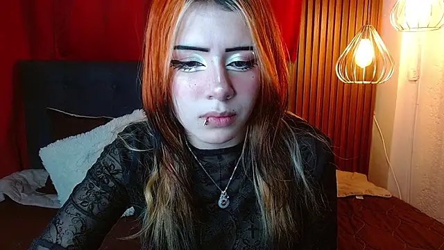 fyreandfox  online show from 05.12.26