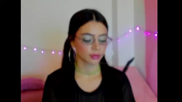 Danna Myst online show from 10.24.25