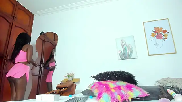 naomy 68 online show from 02.25.25