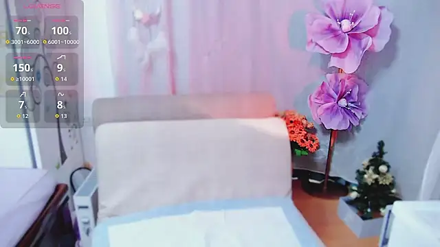 Snapshot of adelamiller chatting on 01.13.26 adelamiller online show from 01.13.26