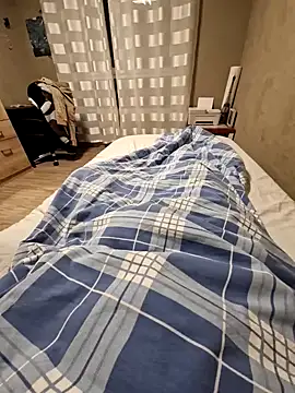 DerechteJunge online show from 02.14.25