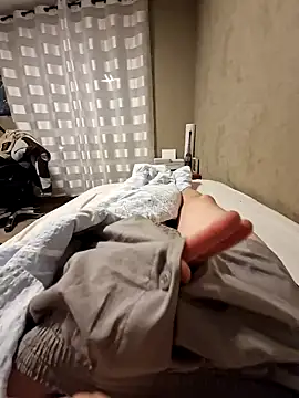 DerechteJunge online show from 02.22.25