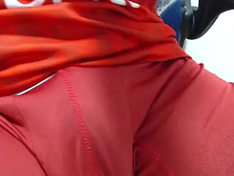 Snapshot of JhonTorres018 chatting on 11.20.25 JhonTorres018 online show from 11.20.25