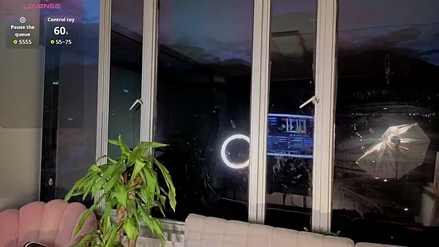 Ivanna West online show from 10.02.25