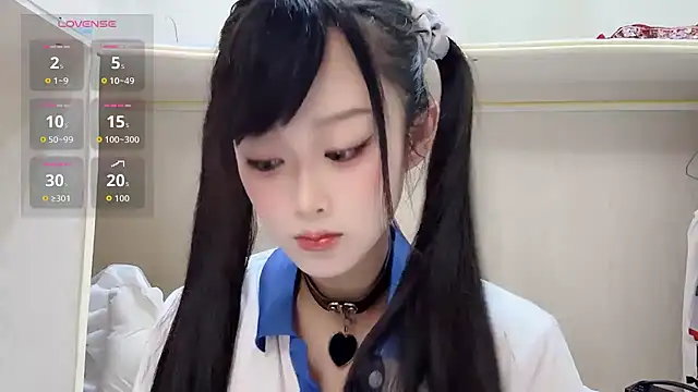 Snapshot of yueyue2003 chatting on 05.09.26 yueyue2003 online show from 05.09.26