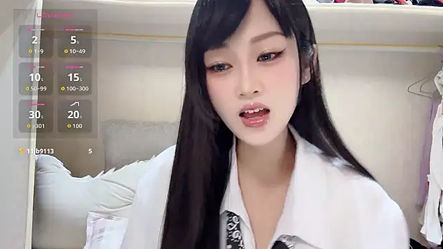 Snapshot of yueyue2003 chatting on 06.07.26 yueyue2003 online show from 06.07.26