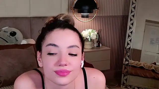 Alice Deleon online show from 02.28.25