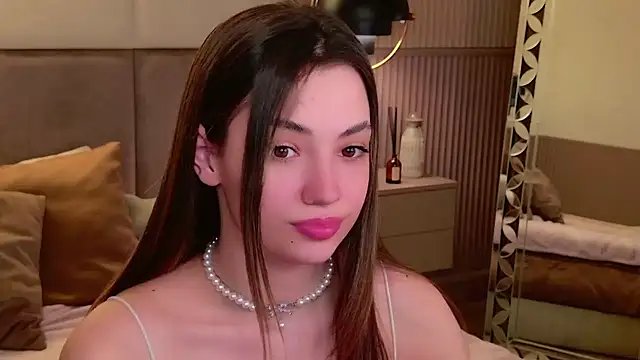 Alice Deleon online show from 03.19.25