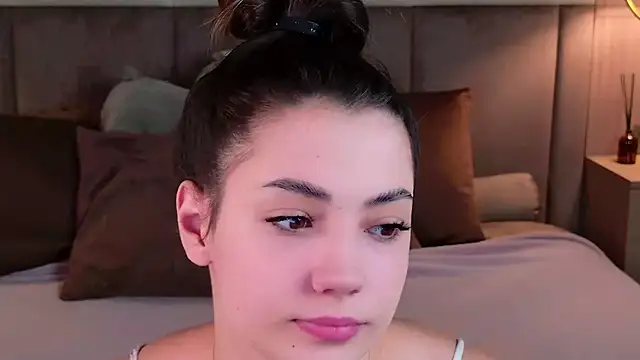 Alice Deleon online show from 09.13.25