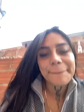 Emily sharlot online show from 09.28.25