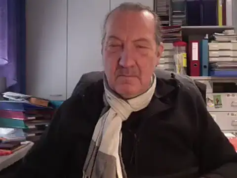 HMStraps01 online show from 01.10.25