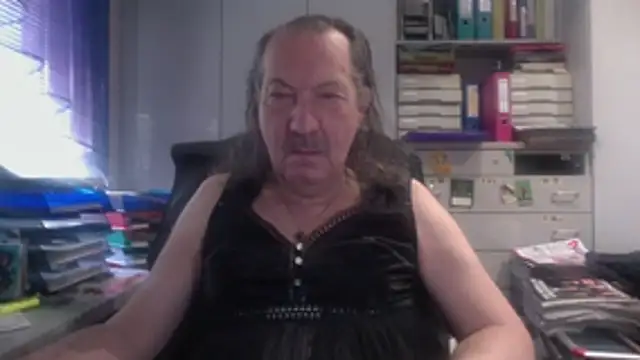 HMStraps01 online show from 02.25.26