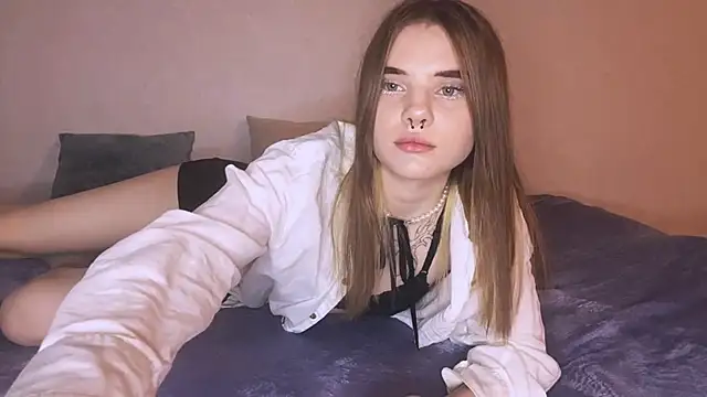 CarolinePepper online show from 02.18.25