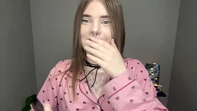 CarolinePepper online show from 03.07.25