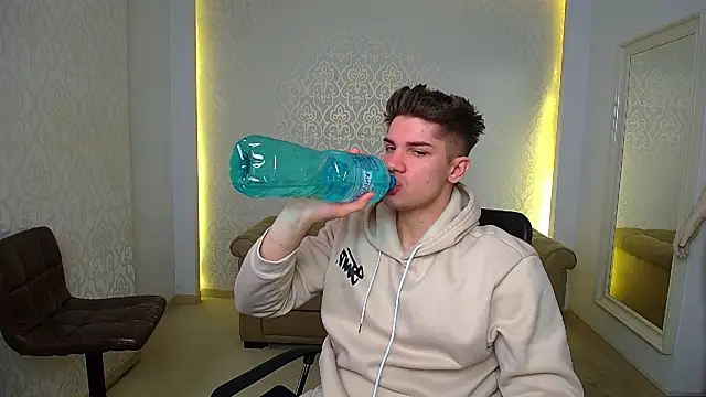 MaxKaiden online show from 02.09.26